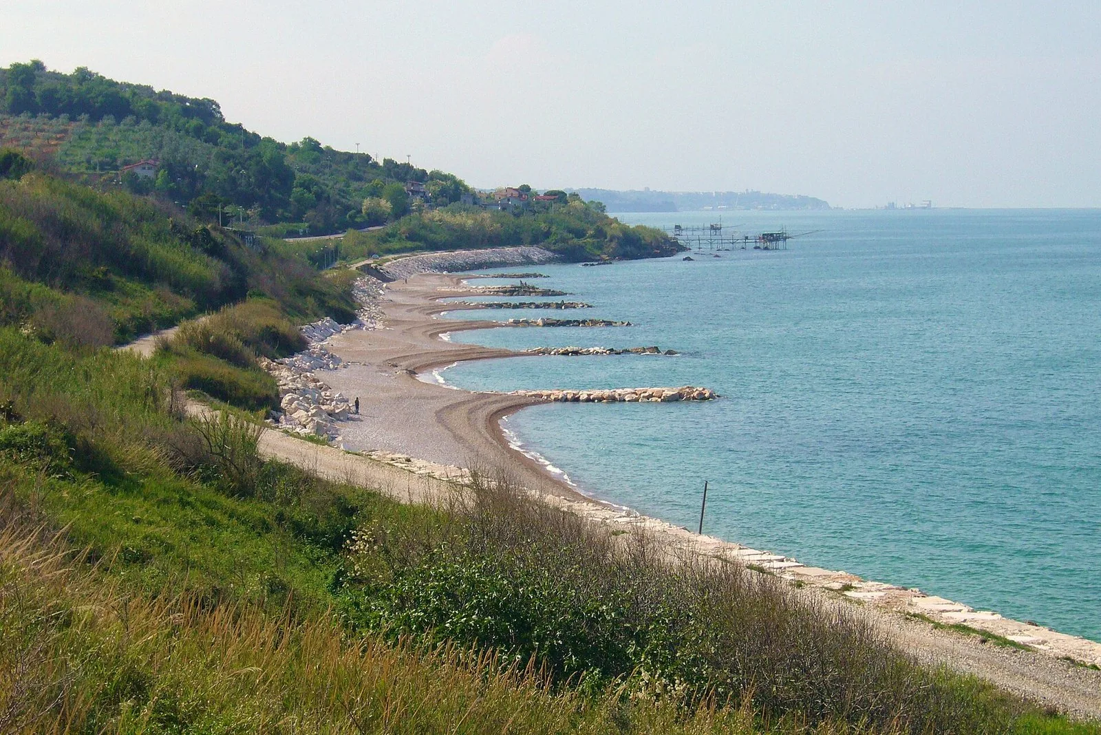 La Costa dei Trabocchi vista dall'alto, a sud di Pescara