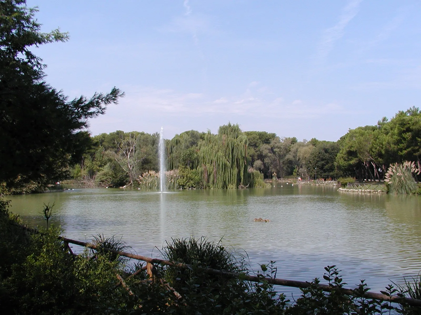 Lo specchio d'acqua della Riserva naturale dannunziana di Pescara